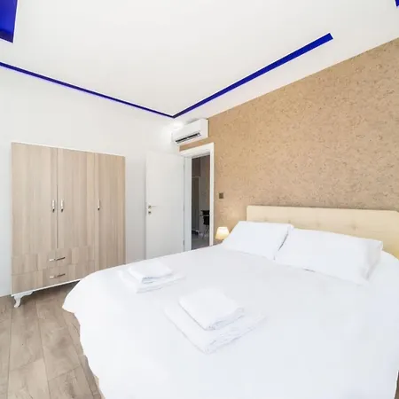 Modern And Central Duplex Near Beach In Apartamento *